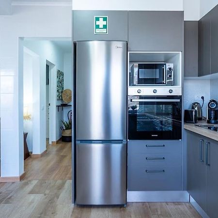 Faro Center With Ac & Wifi Apartment ภายนอก รูปภาพ