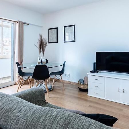 Faro Center With Ac & Wifi Apartment ภายนอก รูปภาพ