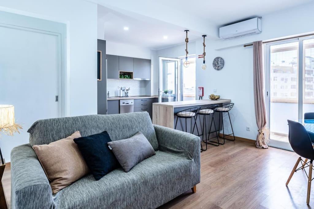 Faro Center With Ac & Wifi Apartment ภายนอก รูปภาพ
