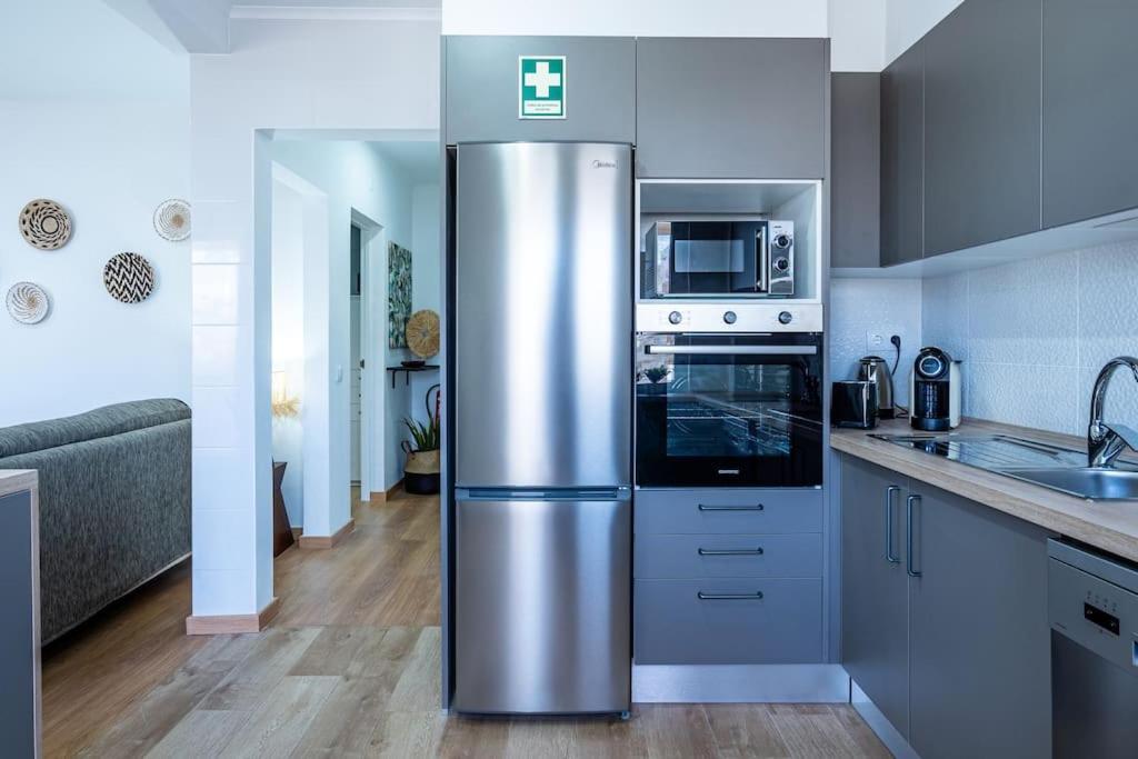 Faro Center With Ac & Wifi Apartment ภายนอก รูปภาพ